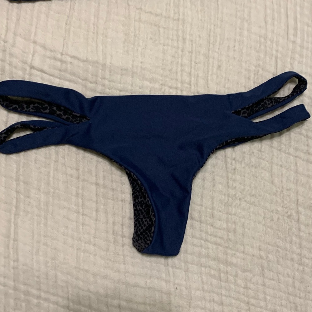 Acacia Baldwin Bottoms in dark blue color